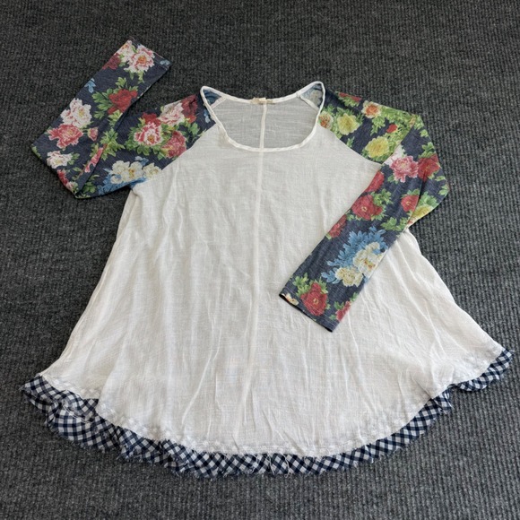 Hem & Thread Tops - Hem & Thread Top Women M Lightweight Floral Sleeve Gingham Hem Boho Cottagecore‎